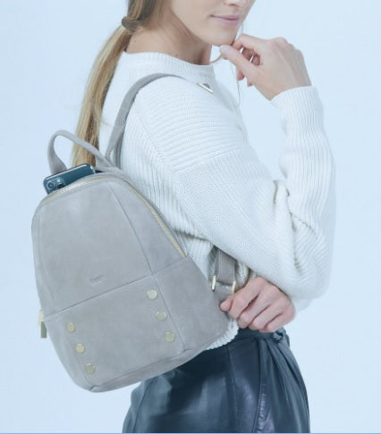 Hunter Medium Backpack